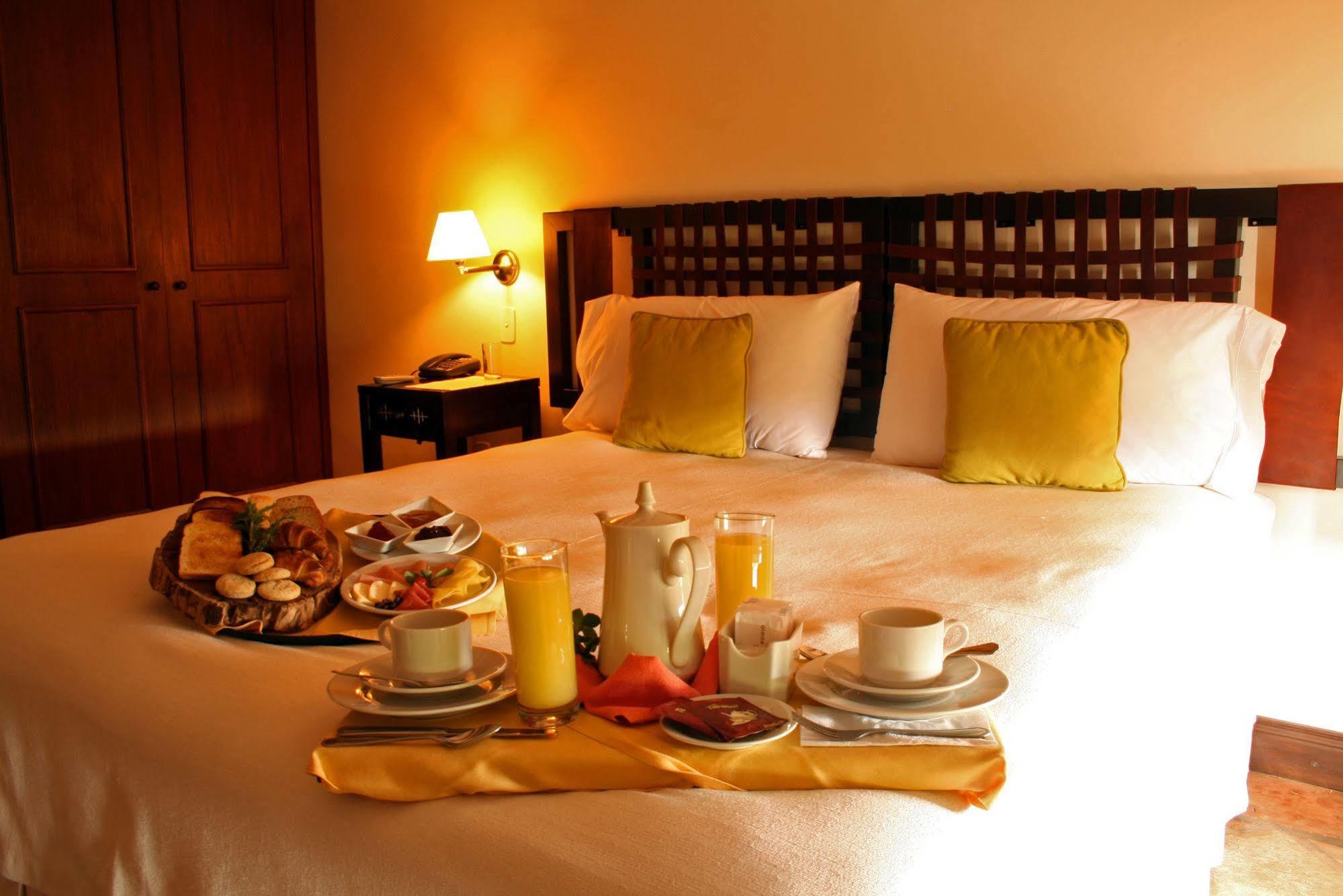 Altalaluna Hotel Boutique & Spa Cafayate Bagian luar foto